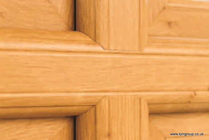 Styleline KJM Cruciform.jpg Style-Line Deceuninck 2800 Cruciform weld